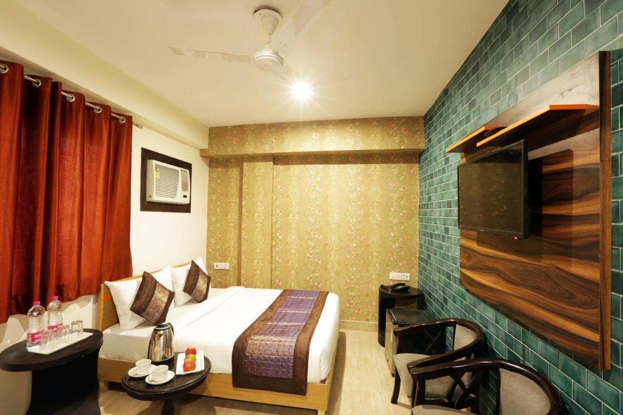 Costal Garden Delhi Hotel